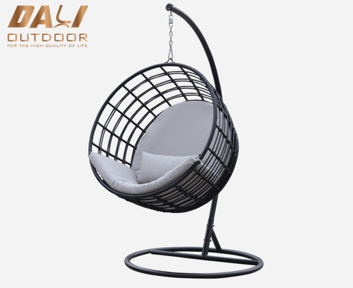New Arrival Metal Hanging Swing Chair Outdoor Wicker Round Hanging Chair 