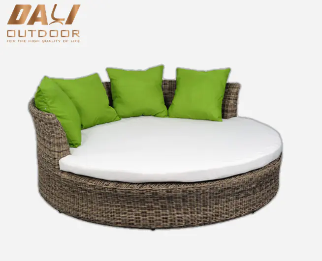 Garden set Outdoor Furniture Beach Chair rattan outdoor round bed pool lounge aluminum sunbed outdoor 