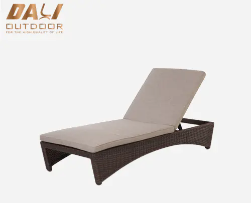Modern Design Aluminum Outdoor Daybed Frame with Powder Coating Beach Sun Lounge Bed